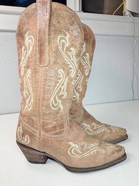 Corral boots Metallic Embroidered Western Cowboy Boots Snip Toe women size  7.5